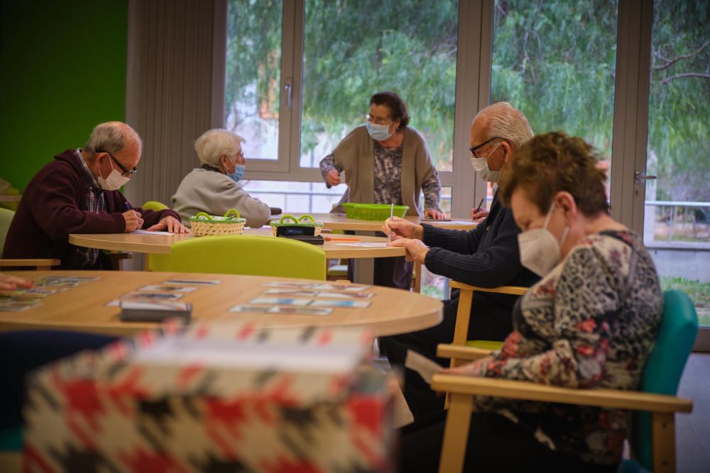 Alzheimer, una malaltia colpejada per la pandèmia