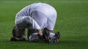 Cristiano Ronaldo, en la hierba de El Madrigal.