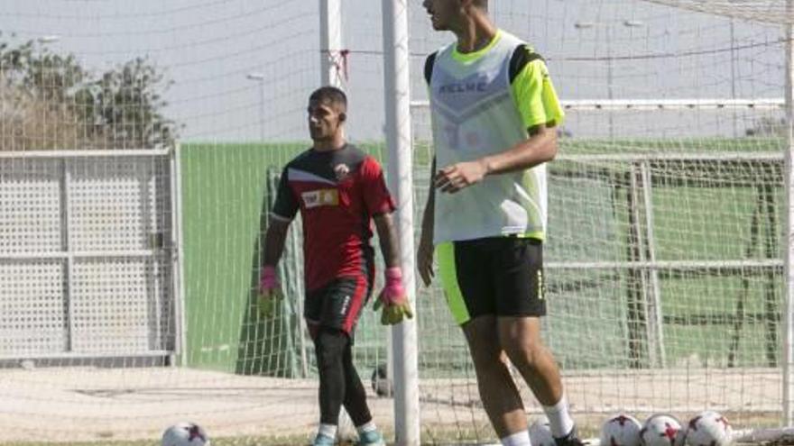 Guille Vallejo entrenó ayer con normalidad en el grupo.