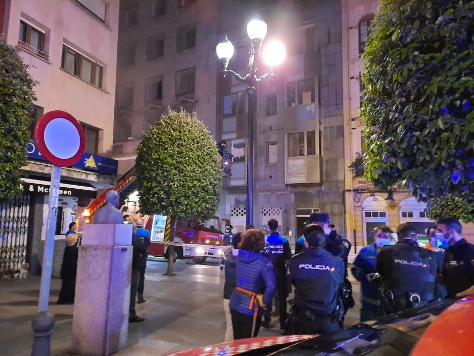 Incendio en el edificio okupa del Carmen (Gijón)