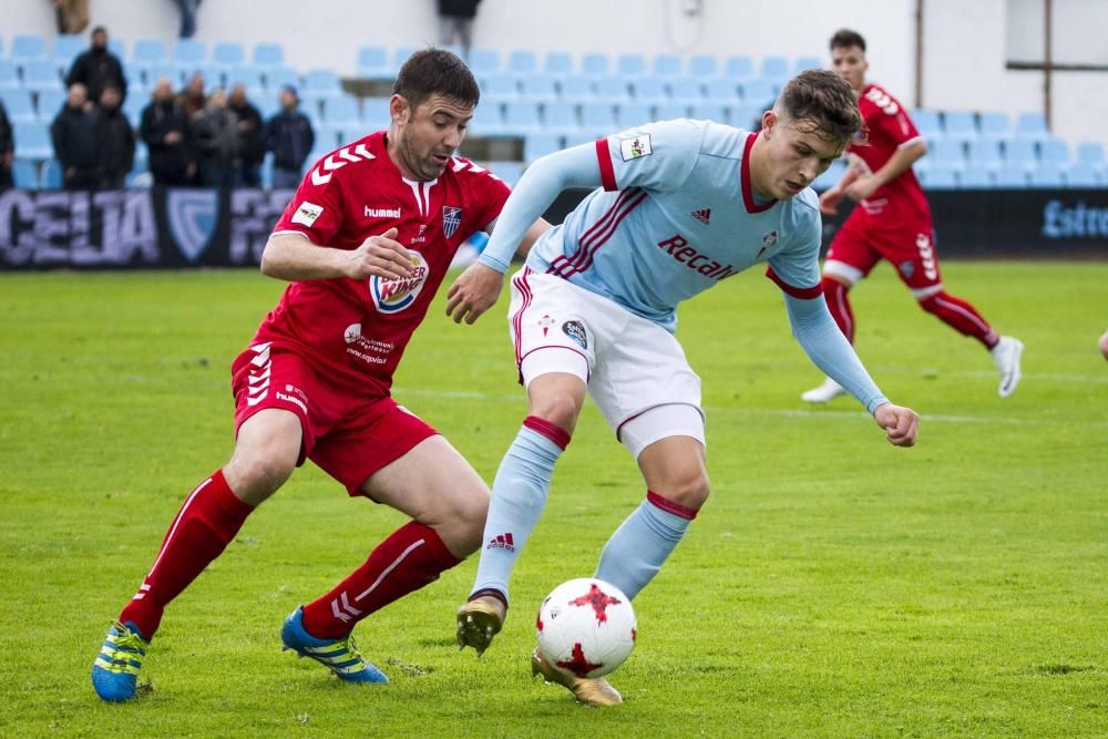 Los vigueses rescatan un empate con dos goles en dos minutos obra de Dani Molina y Juan Hernández.