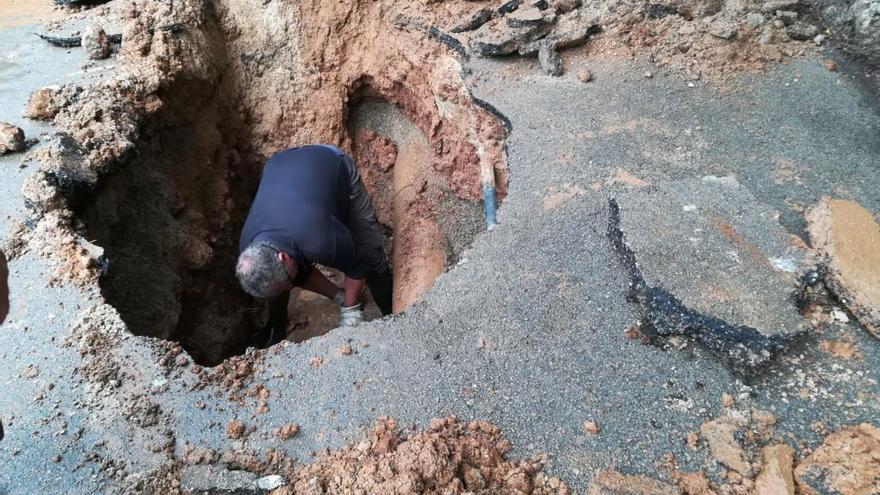 Alarma por la rotura de una tubería de aguas fecales muy cerca de cala Santanyí