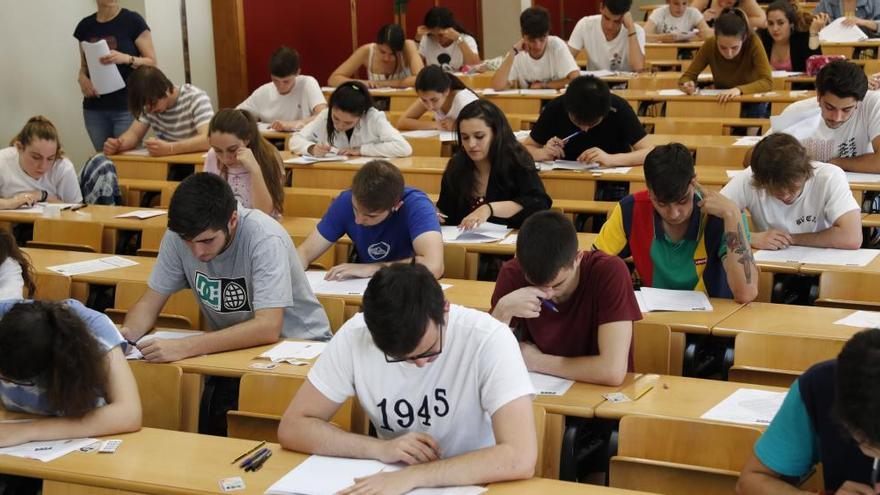 La Universidad de Oviedo, a favor de una fecha común para la PAU 2025
