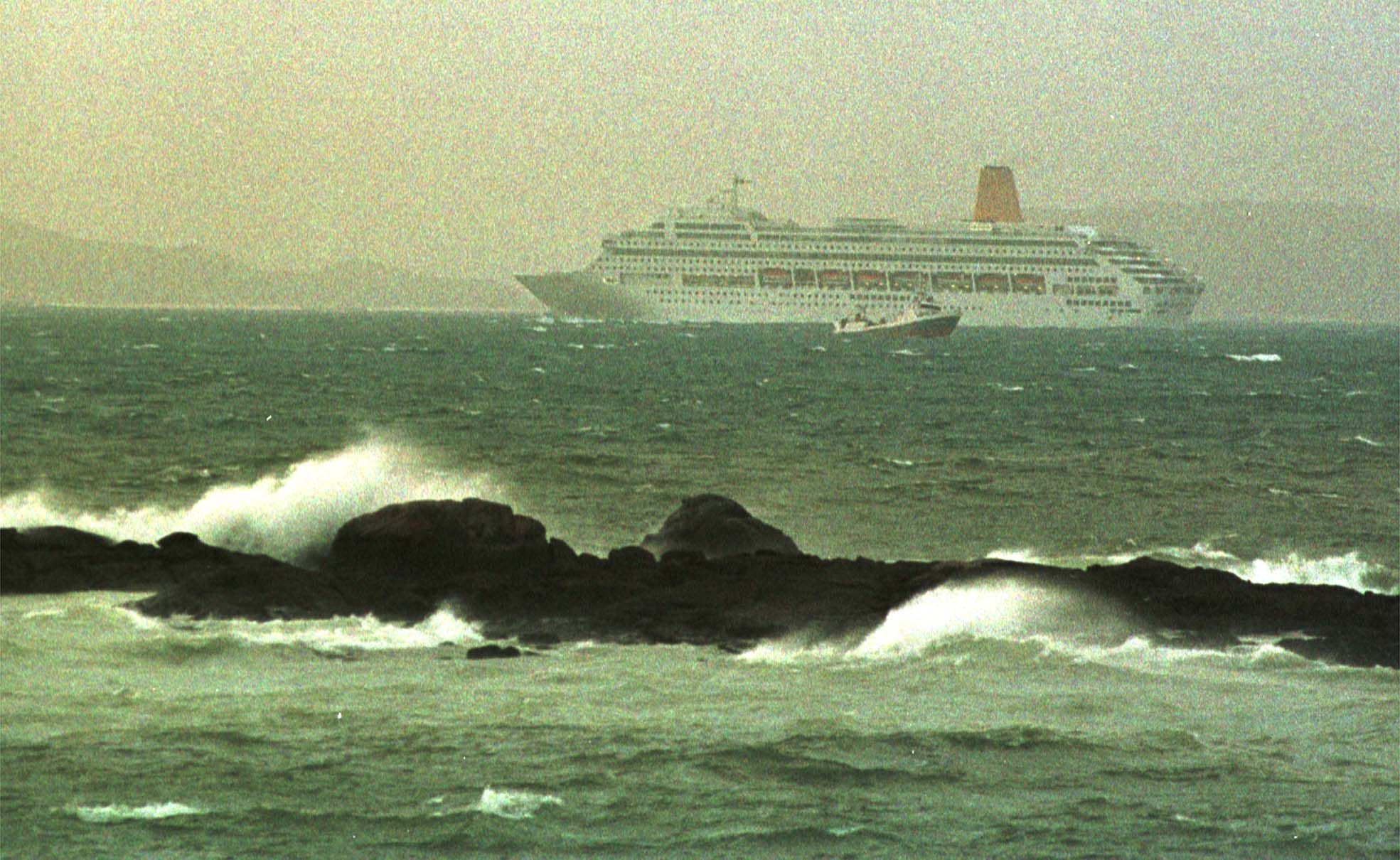 Crucero Oriana en la ría de Vigo 1999