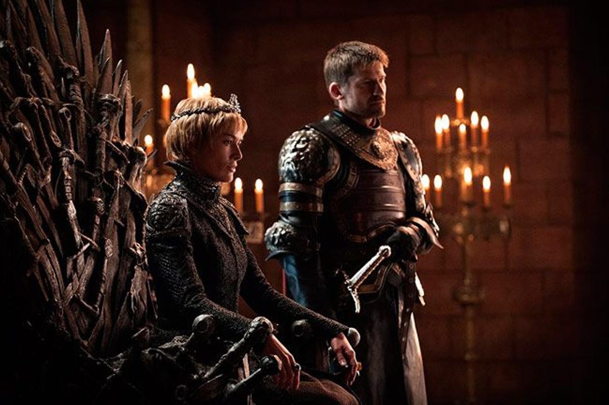 Lena Headey y Nikolaj Coster-Waldau como Cersei y Jaime Lannister en 'Juego de Tronos'