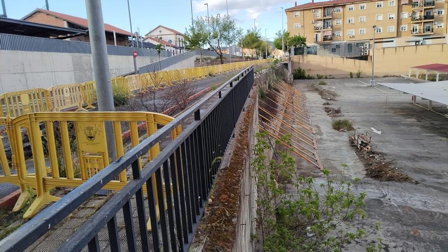 Empiezan las obras de la pista de skate y la calle Factor de Plasencia