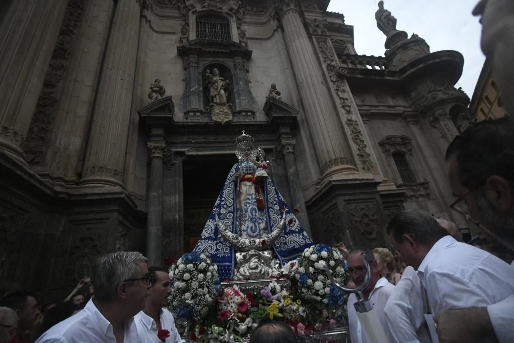 Romería de Murcia: ambiente previo y salida de la Fuensanta de la Catedral