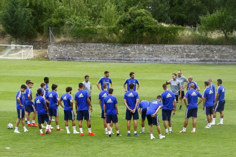 Concentración del Real Zaragoza en Boltaña