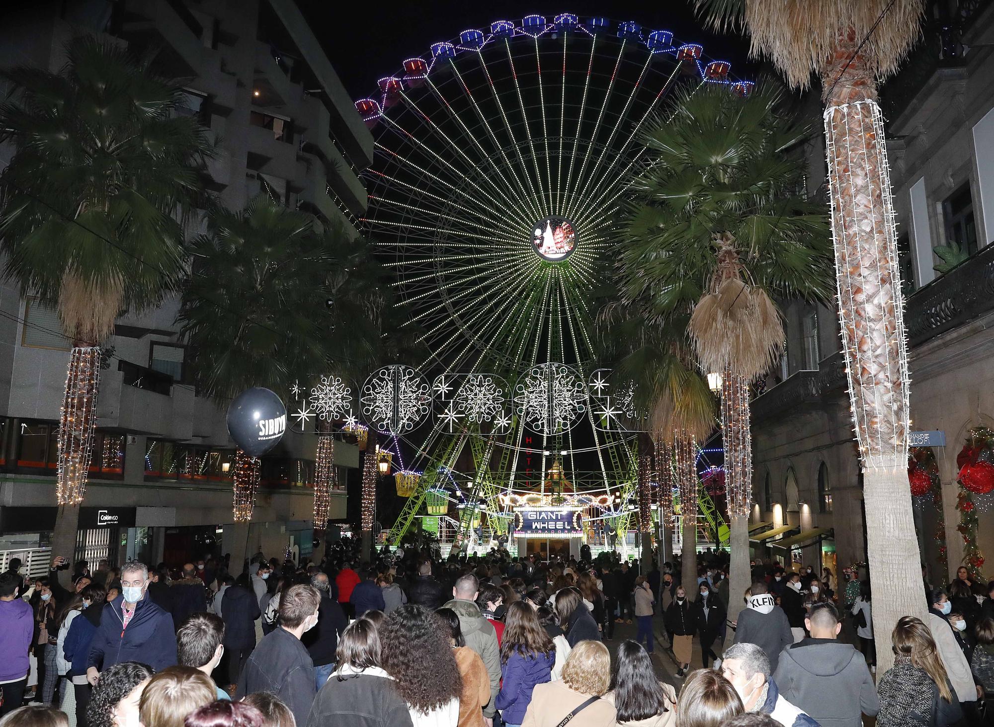 Las mejores imágenes del encendido de la Navidad en Vigo