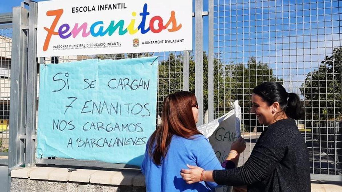 Es un vecino que no está de acuerdo Es un vecino que no está de acuerdo