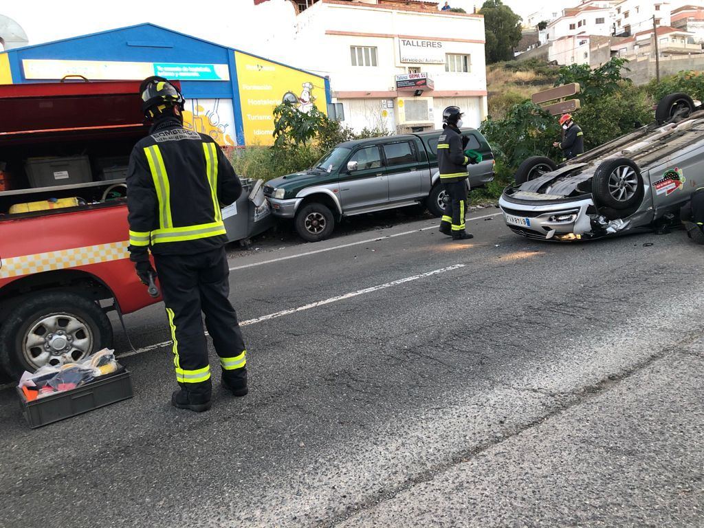 Vuelco en el barrio de La Suerte