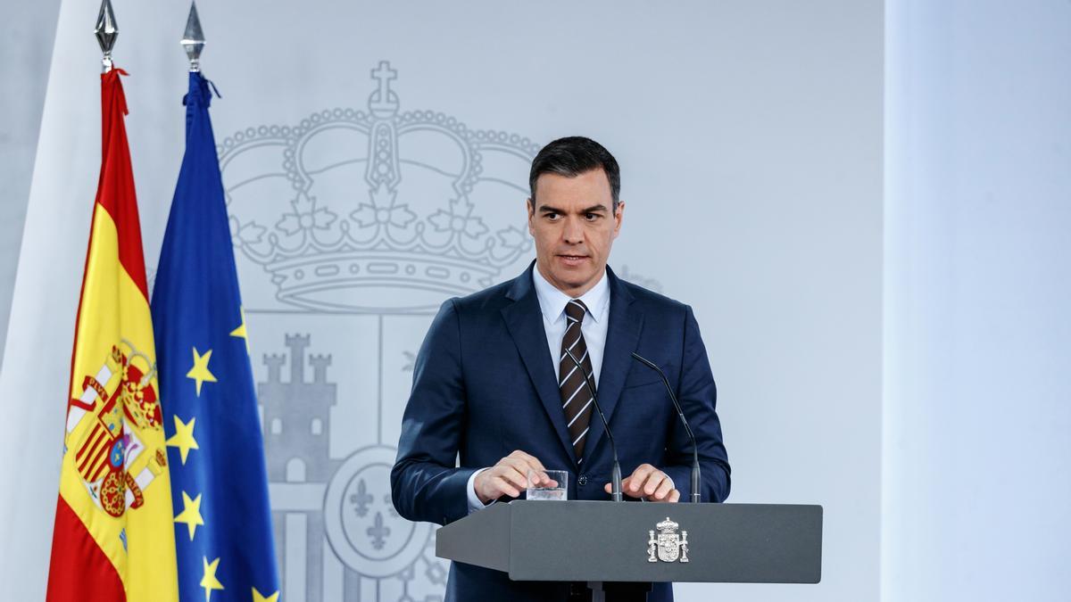 Sánchez envía a Valencia 5.000 militares más e insta a Mazón a que “si necesita más recursos que los pida”
