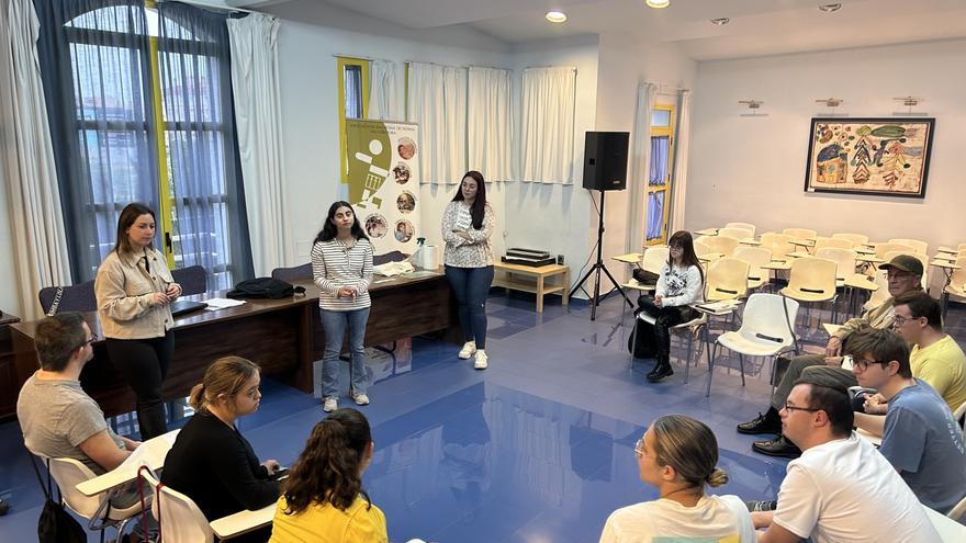 Jóvenes con síndrome de Down de Córdoba participarán por primera vez en una liga nacional de debate