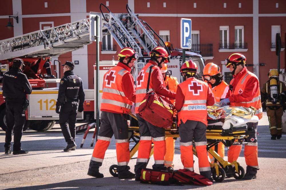 Un simulacro muy real para público escolar de Alcoy