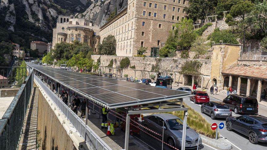 Montserrat converteix la passera d’accés en un parc fotovoltaic