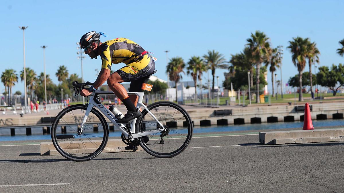 Búscate en las imágenes del campeonato de Europa de Triatlón . Distancia Olímpica