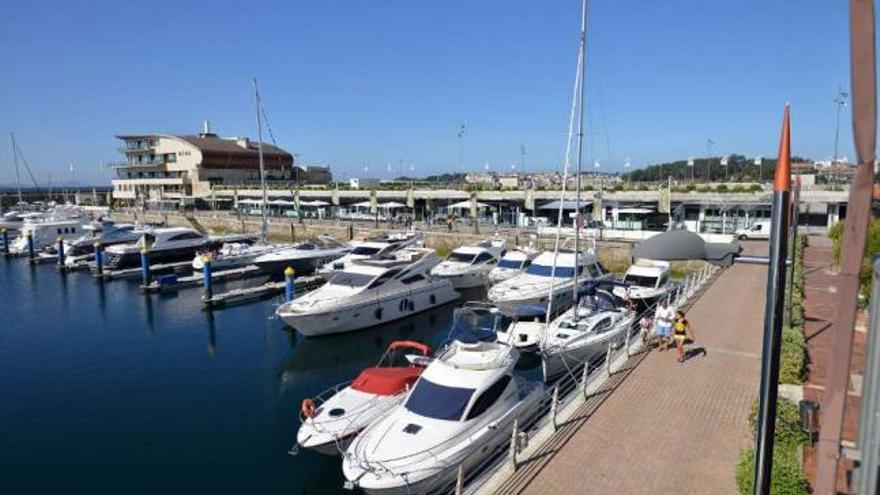 Puerto deportivo de Sanxenxo.  // Gustavo Santos