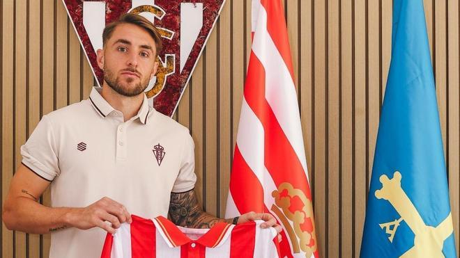 Oficial: Antonio Casas ficha por el Sporting y volverá a El Arcángel, pero como rival del Córdoba CF