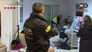 Operación conjunta de la Policía Nacional y los Mossos d’Esquadra para desarticular en Andalucía un grupo criminal por hacer un envío de marihuana y hachís que fue interceptado en Vielha (Valle de Arán)