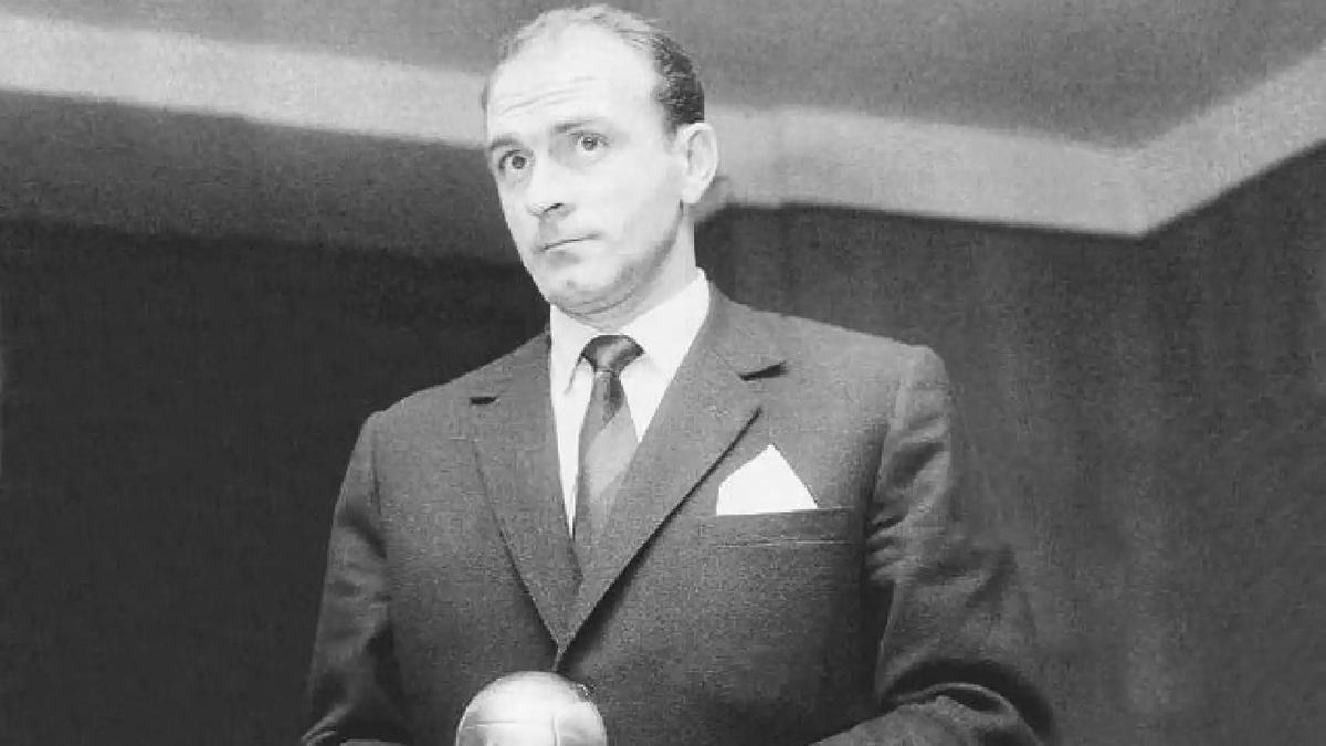 Alfredo Di Stefano ganador en 1957.