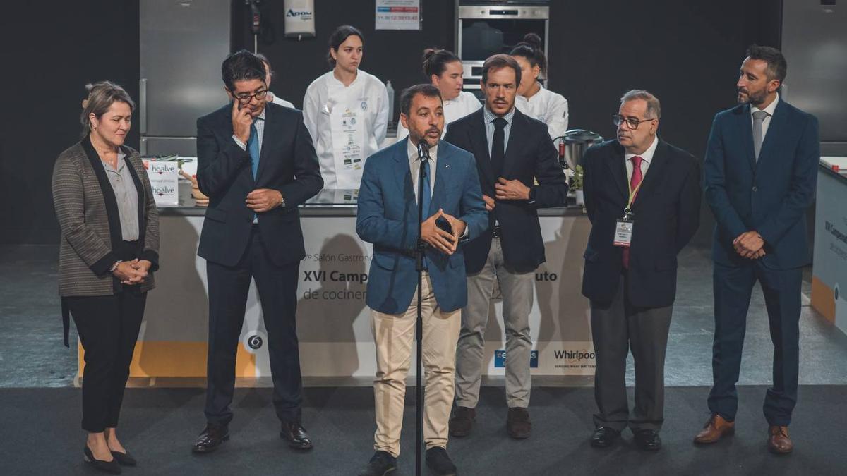 El alcalde de Santa Cruz de Tenerife, José Manuel Bermúdez, en la inauguración de GastroCanarias.