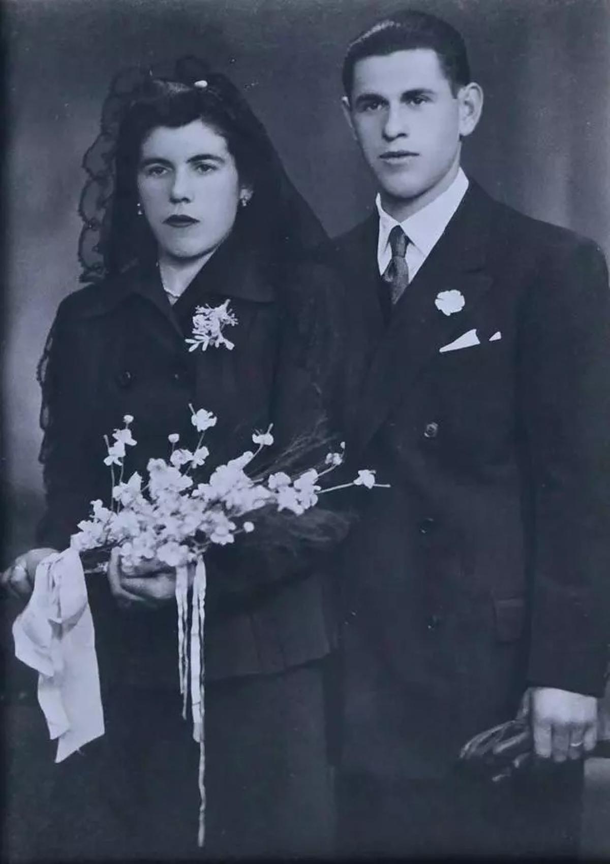 Paco y Carmen, el matrimonio centenario de Nigrán que murió en unos días Paco y Carmen, el matrimonio centenario de Nigrán que murió en unos días