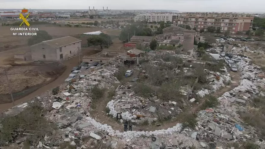Guardia Civil schreitet gegen illegale Müllhalde am Stadtrand von Palma ein