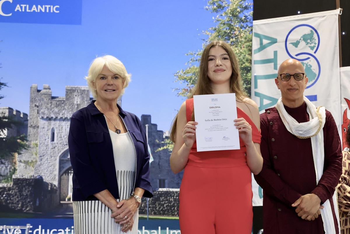 La infanta Sofía, en su graduación del UWC Atlantic College.