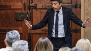 Mazón nega un «sou vitalici»: «L’estatut de presidents no l’he inventat jo»