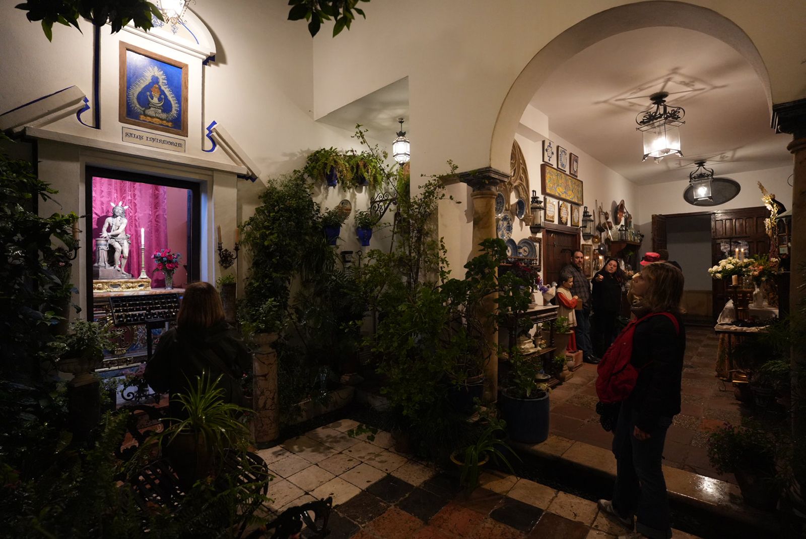 Diez patios de Córdoba abren sus puertas en este Jueves Santo