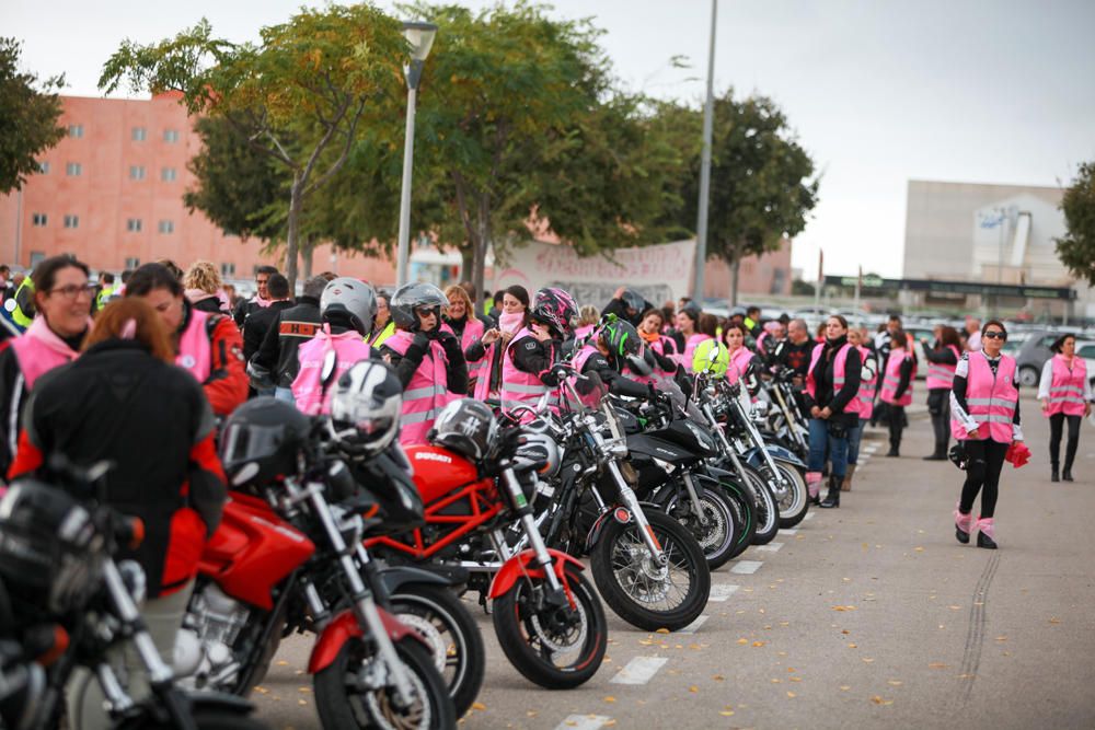 Ruta Motera "Chalecos rosas" contra el cáncer