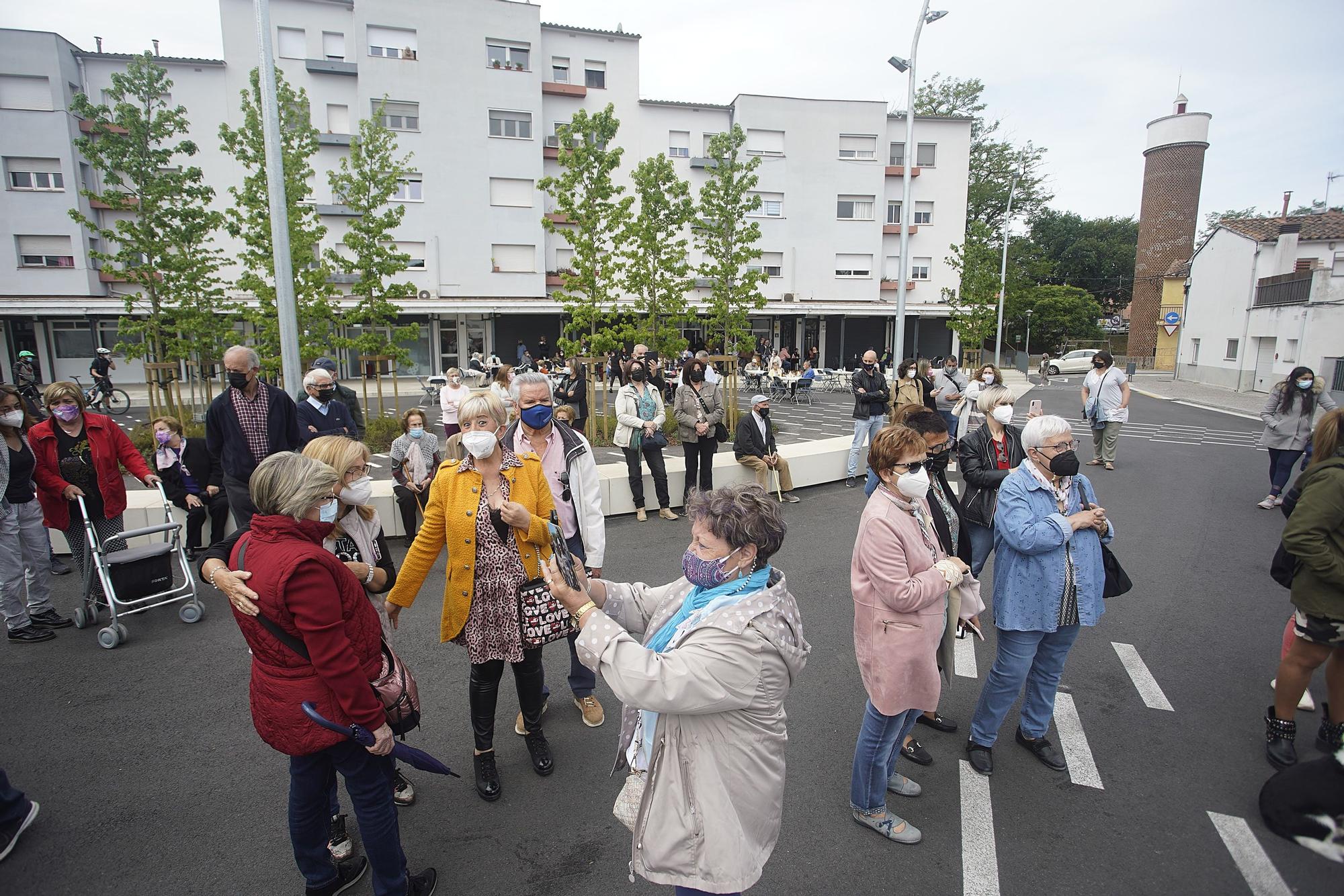 Girona estrena la remodelada plaça Germans Sàbat amb un acte lúdic