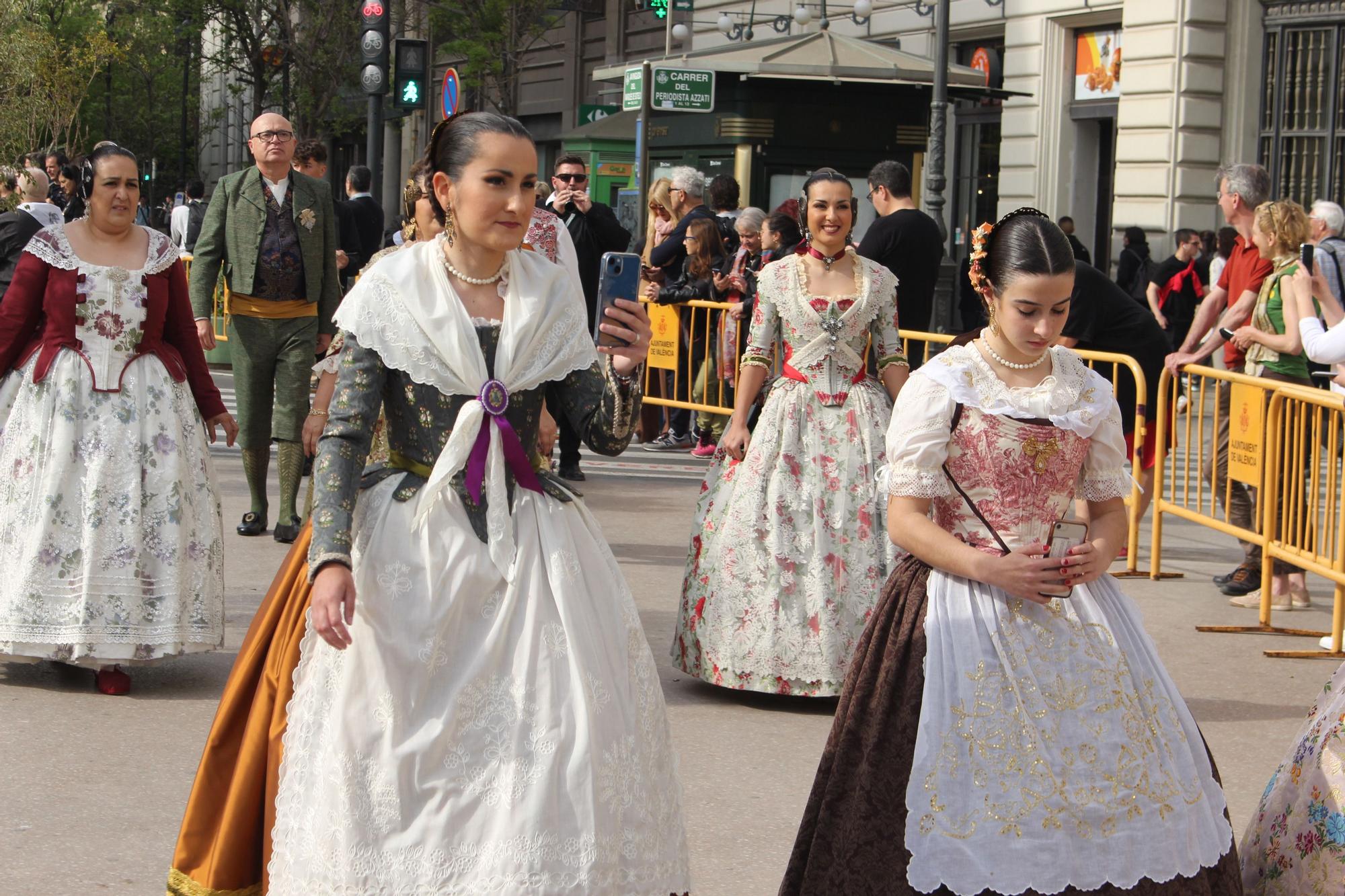 Entrega de los premios de las Fallas 2022 a las comisiones (II)