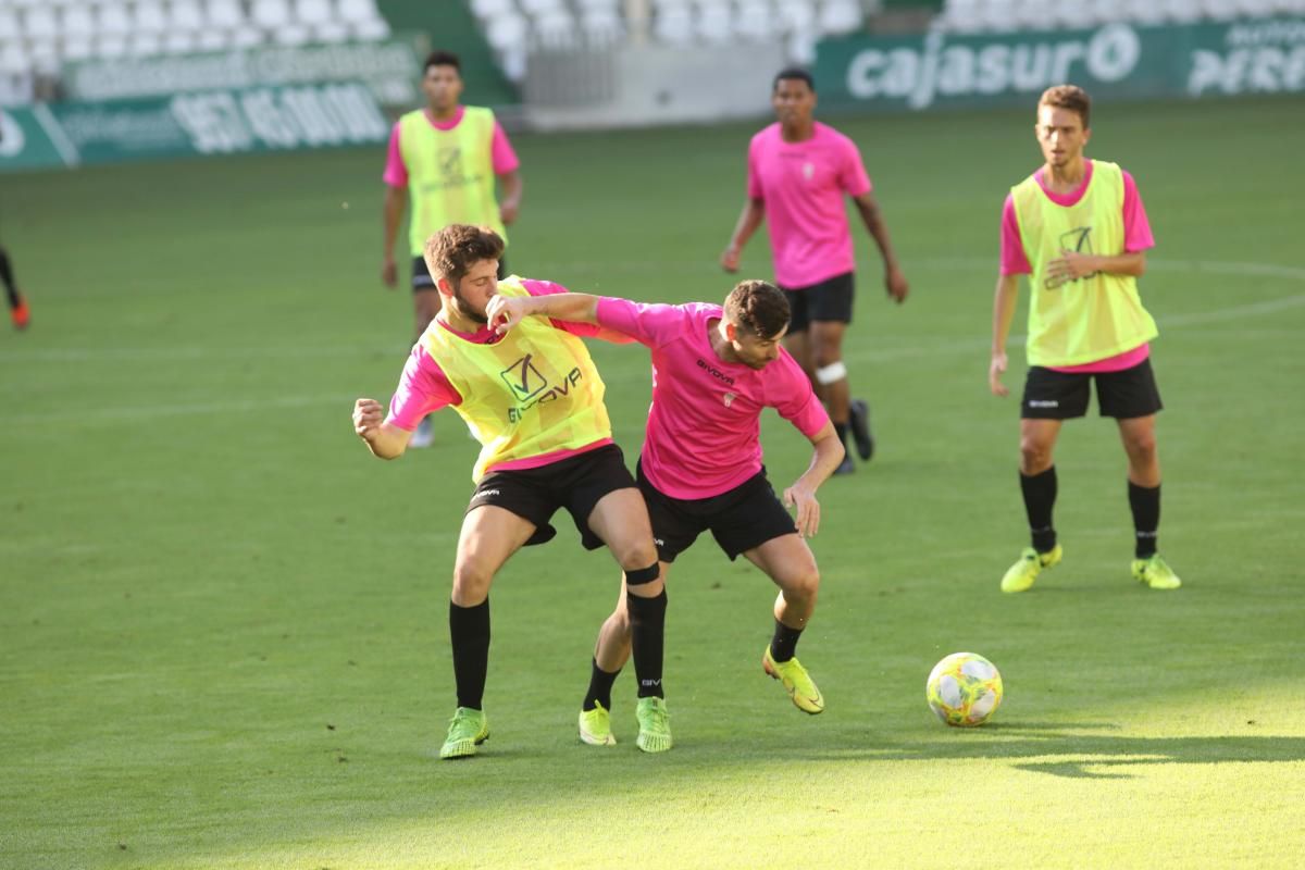 El Córdoba CF vuelve a jugar en El Arcángel