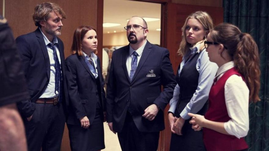 Los hermanos Caballero cambian Movistar Plus+ por Netflix para la tercera temporada de &#039;Muertos S.L.&#039;