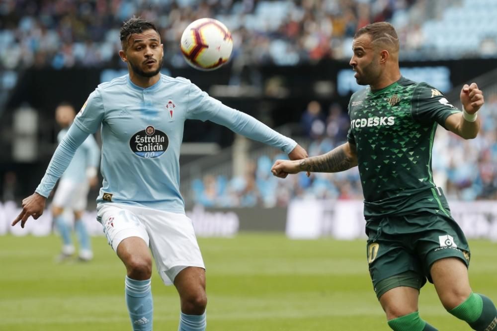 El Celta - Betis de Balaídos, en fotos. // A. Villar | J. Lores