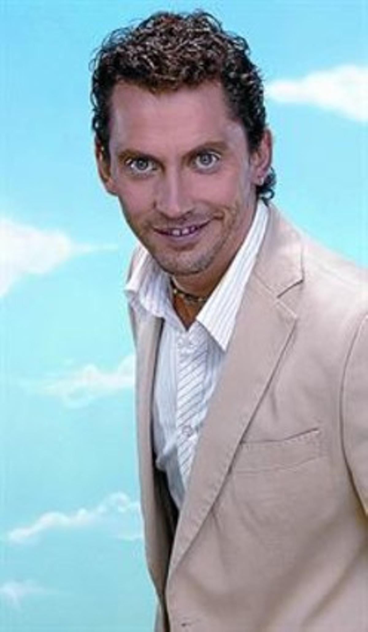 Paco León. Paco León.