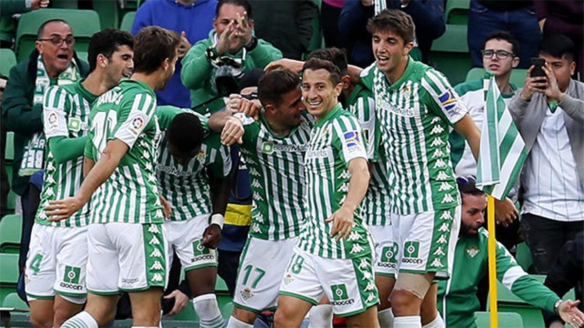 El Betis de Aleñá golea a la Real Sociedad y vuelve a pensar en Europa