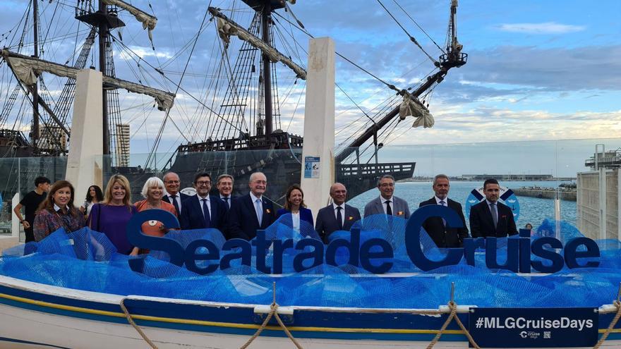 La feria internacional de cruceros se abre a la ciudadanía en el Palmeral