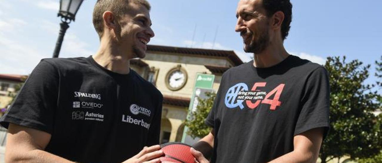 En Oviedo los capitanes vienen del sur