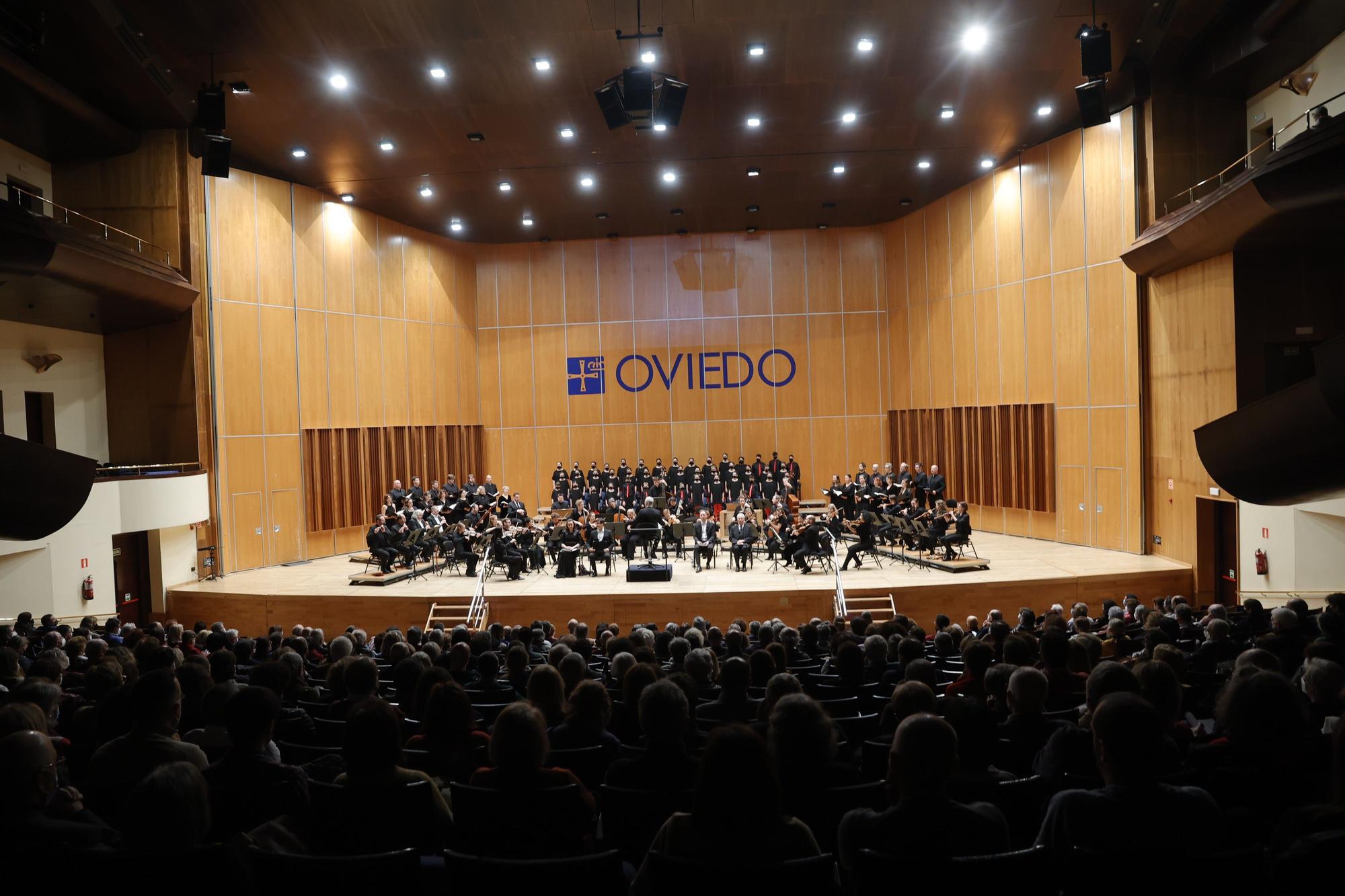 EN IMÁGENES: Concierto del León de Oro en el Auditorio de Oviedo