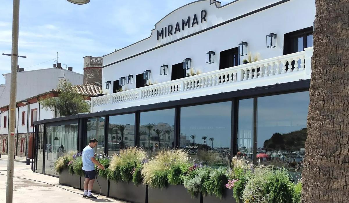 L'exterior del Miramar.