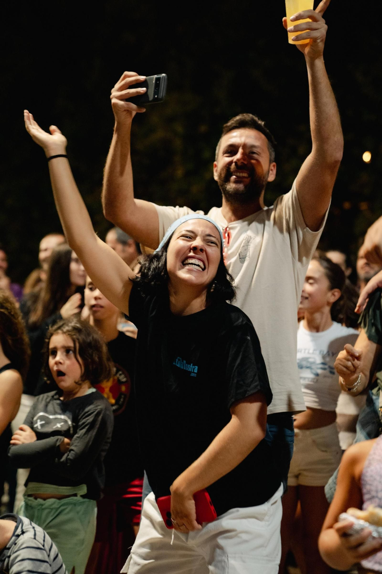 Galería de fotos: El debut del 'Castellonero' marca la sisena jornada popular de LaCollaNostra a Benicàssim