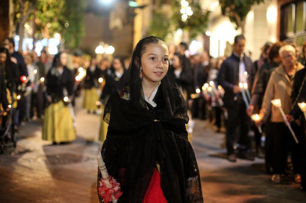 Varios momentos de la procesión que se celebró en honor al apóstol en Benidorm.