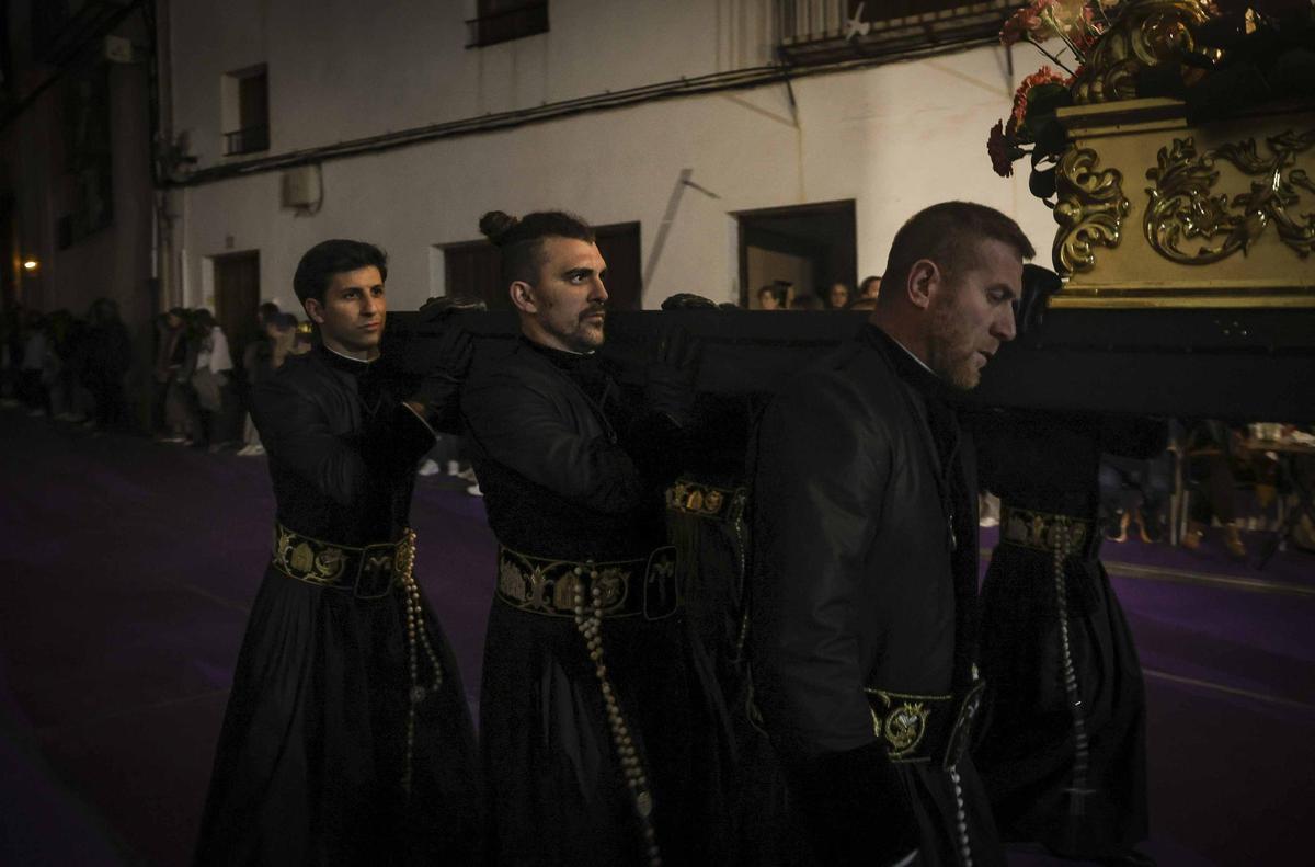 Así ha sido la Procesión del Silencio en Sagunt