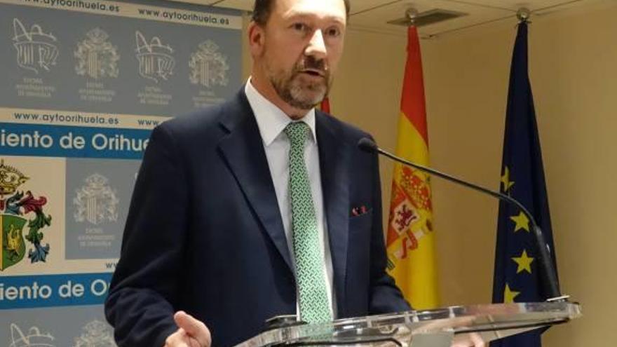La oposición rechaza la oferta de competencias y Bascuñana gobernará solo en Orihuela
