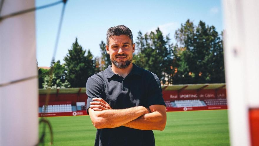 Roberto Canella vuelve al Sporting de Gijón como entrenador: este es el nuevo cargo del exrojiblanco