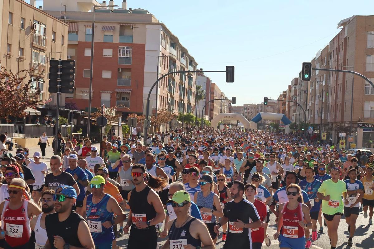 Momento de la salida de la Media Maratón de Lorca 2026