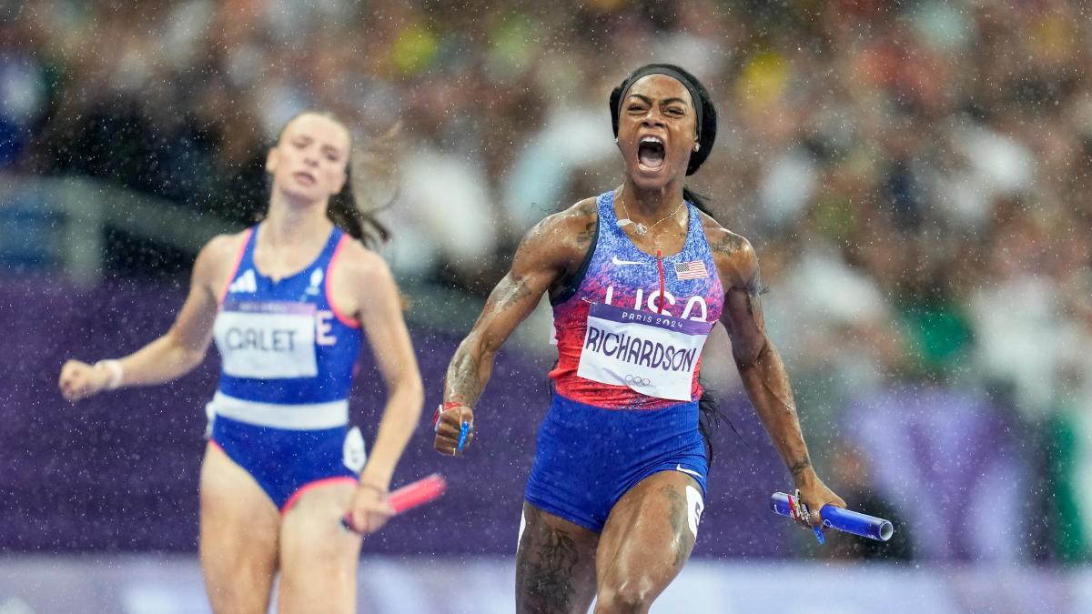 Sha'Carri encumbró al 4x100 femenino de Estados Unidos