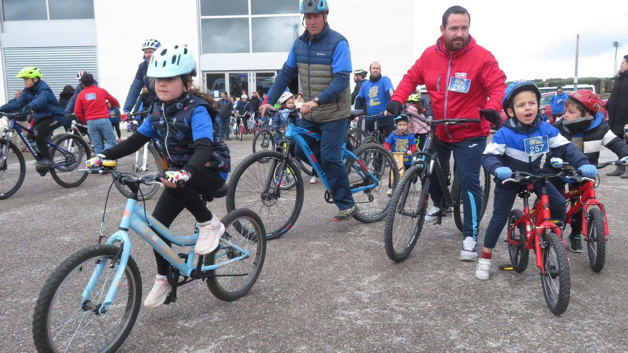 III Marcha sobre rudas contra el cáncer infantil de Monesterio